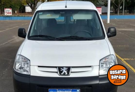 Utilitarios - Peugeot Peugeot partner hdi permu 2021 Diesel 78000Km - En Venta