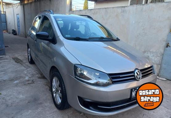 Autos - Volkswagen Suran 2013 GNC 119000Km - En Venta