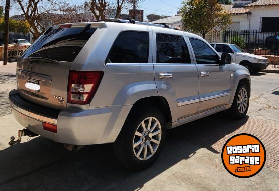 Camionetas - Jeep Grand Cherokee Overland 2010 GNC 129300Km - En Venta