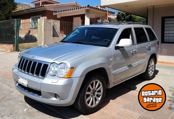 Camionetas - Jeep Grand Cherokee Overland 2010 GNC 129300Km - En Venta