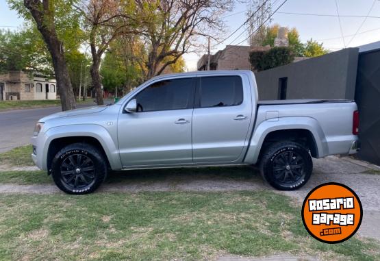 Camionetas - Volkswagen Amarok Dark Label 2016 Diesel 140000Km - En Venta