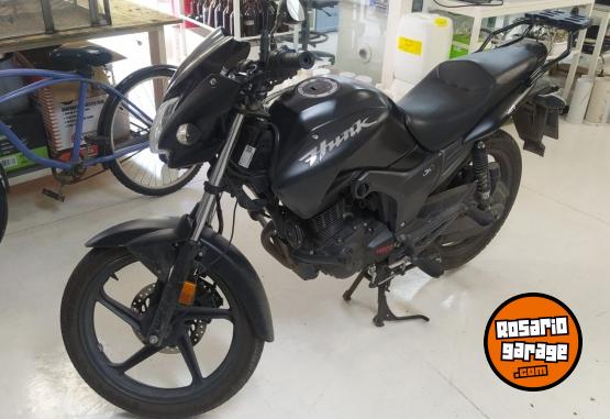 Motos - Hero Hunk 150 2023 Nafta 18800Km - En Venta