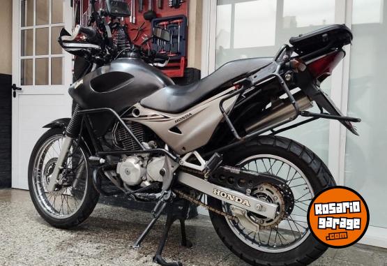 Motos - Honda Nx4 falcon 2010 Nafta 50000Km - En Venta