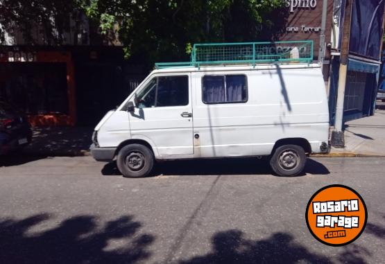 Autos - Renault Trafic 2.2 diesel 1995 Diesel 232000Km - En Venta