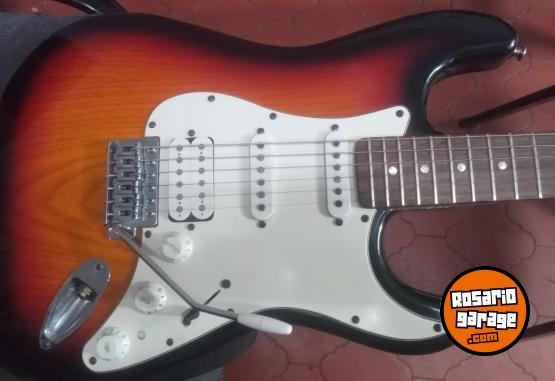 Instrumentos Musicales - Guitarra Texas Stratocaster - En Venta