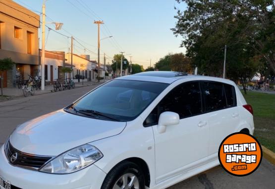 Autos - Nissan Tiida Tida Tekna Nissan 2011 Nafta 144000Km - En Venta