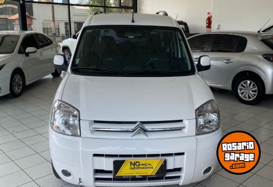 Utilitarios - Citroen Berlingo 2019 Diesel 110000Km - En Venta