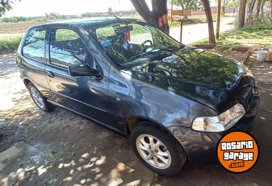 Autos - Fiat Palio 2004 GNC 183000Km - En Venta