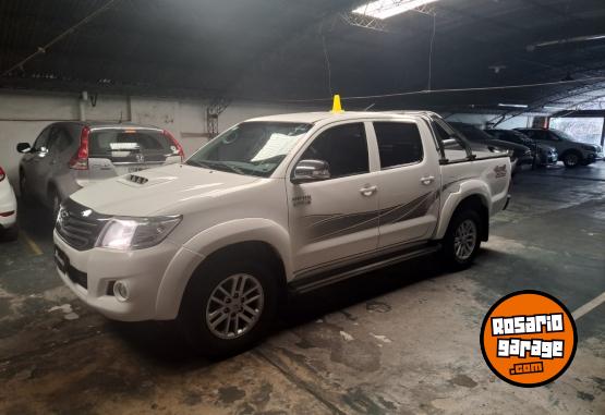 Camionetas - Toyota Hilux 2013 Diesel 220000Km - En Venta