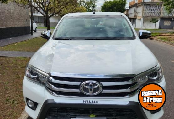 Camionetas - Toyota Hilux 2016 Diesel 322000Km - En Venta