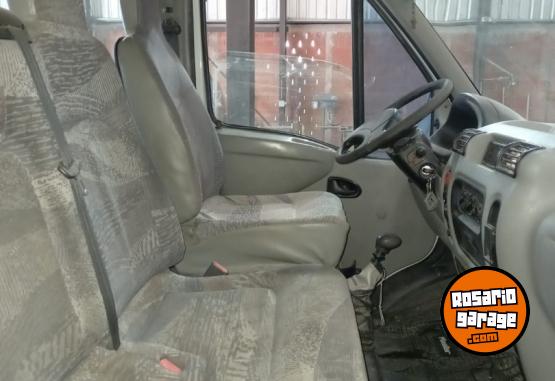 Utilitarios - Renault MASTER 2008 Diesel 360000Km - En Venta