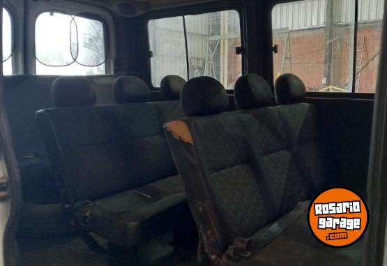 Utilitarios - Renault MASTER 2008 Diesel 360000Km - En Venta