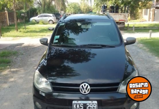 Autos - Volkswagen Cross fox 2011 Nafta 111111Km - En Venta