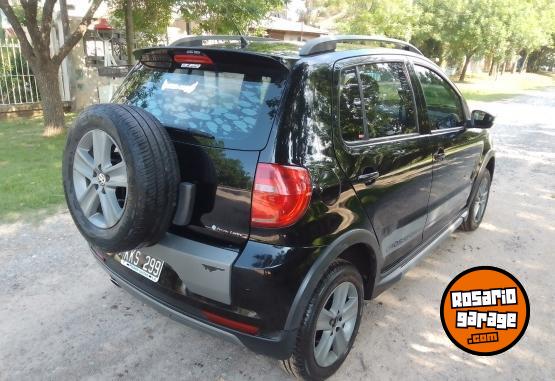 Autos - Volkswagen Cross fox 2011 Nafta 111111Km - En Venta