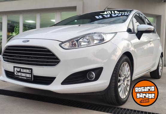 Autos - Ford FIESTA SE 5PTAS 2015 Nafta 64830Km - En Venta