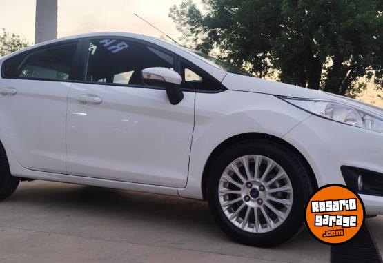 Autos - Ford FIESTA SE 5PTAS 2015 Nafta 64830Km - En Venta