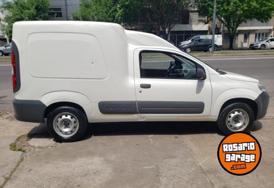 Utilitarios - Fiat FIORINO 1.4 FURGN 2014 Nafta 140000Km - En Venta