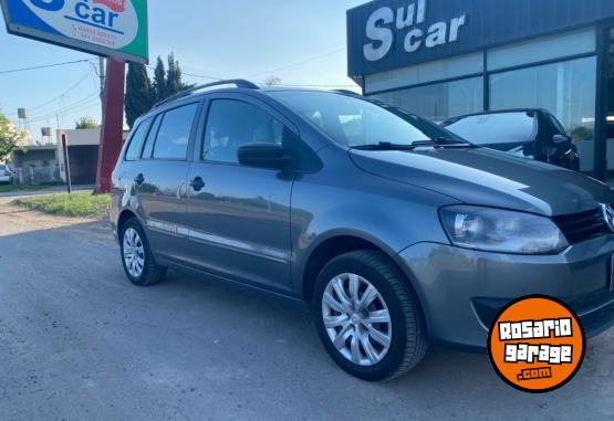 Autos - Volkswagen Suran confort 1.6 2013 GNC 136000Km - En Venta