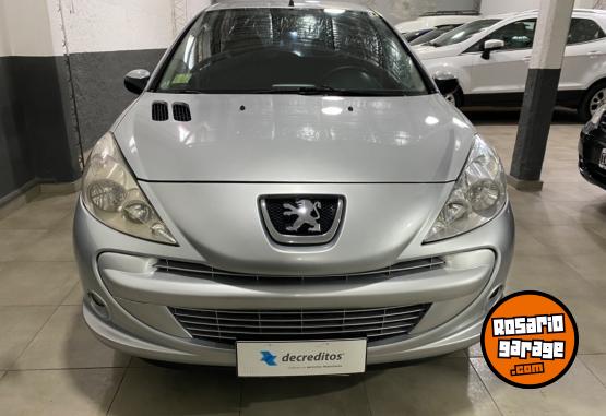 Autos - Peugeot 207 2012 Nafta 150000Km - En Venta