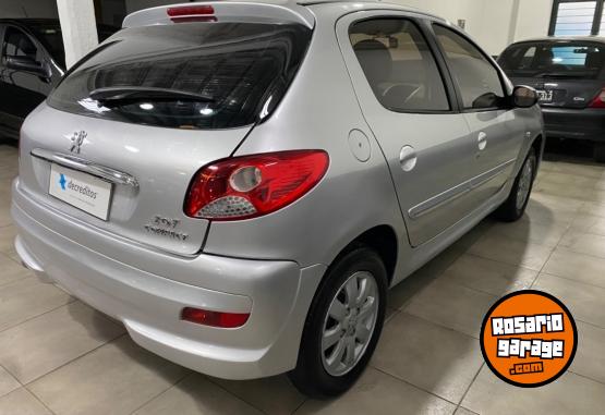 Autos - Peugeot 207 2012 Nafta 150000Km - En Venta