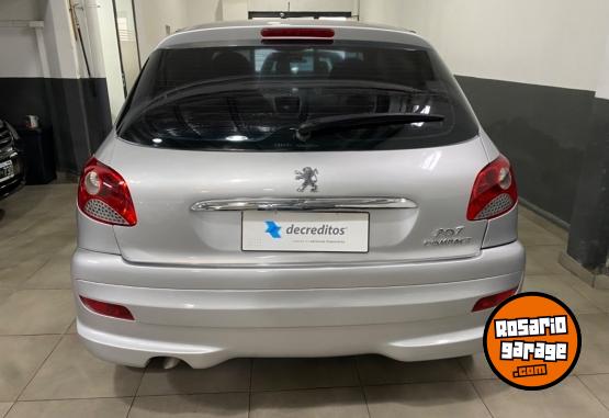 Autos - Peugeot 207 2012 Nafta 150000Km - En Venta