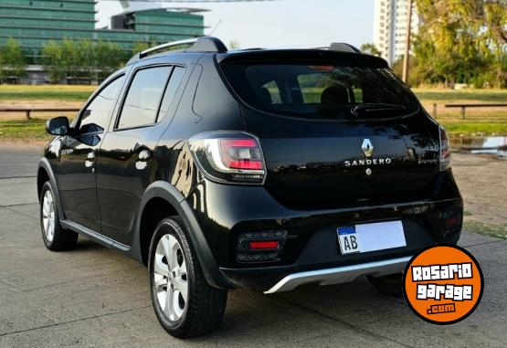 Autos - Renault Sandero stepway 2017 GNC 96000Km - En Venta