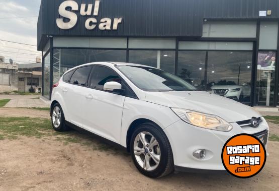 Autos - Ford Focus 1.6 5p 2014 Nafta 139000Km - En Venta