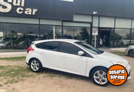 Autos - Ford Focus 1.6 5p 2014 Nafta 139000Km - En Venta