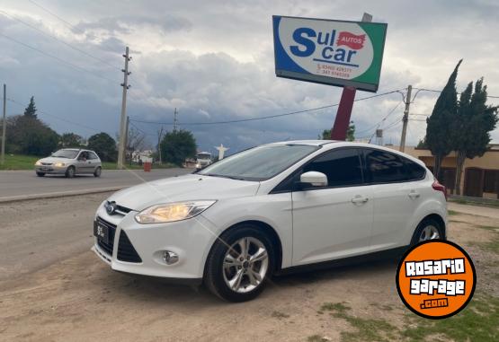 Autos - Ford Focus 1.6 5p 2014 Nafta 139000Km - En Venta