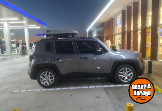 Camionetas - Jeep RENEGADE 2018 Nafta 88000Km - En Venta