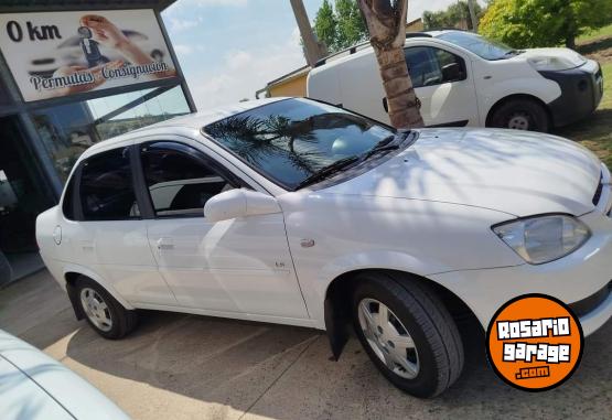 Autos - Toyota Corolla 2004 Nafta 303000Km - En Venta