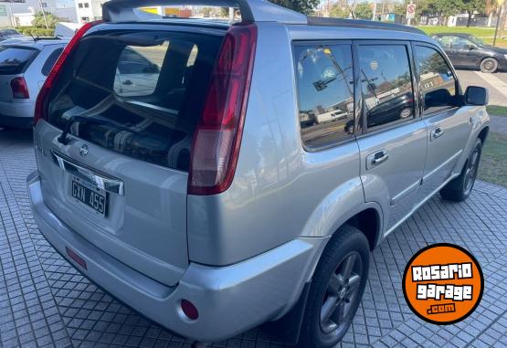 Camionetas - Nissan XTRAIL 4X4 2.5 2008 Nafta 260000Km - En Venta