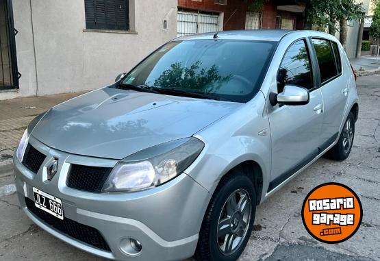 Autos - Renault Sandero GET UP 2010 Nafta 110000Km - En Venta