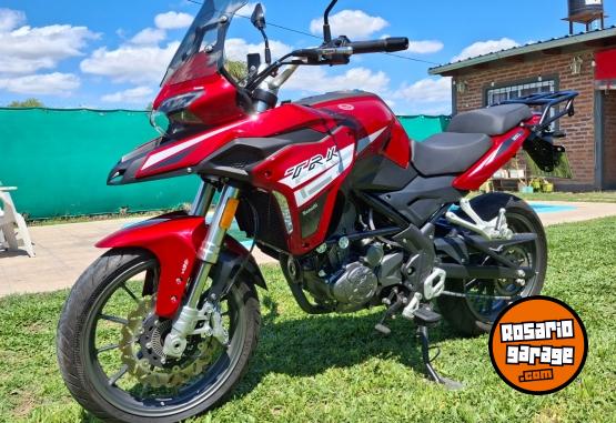 Motos - Benelli TRK 251 ABS 2023 Nafta 2700Km - En Venta