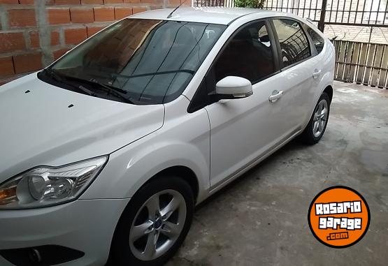 Autos - Ford FOCUS TREND 2012 Nafta 128000Km - En Venta