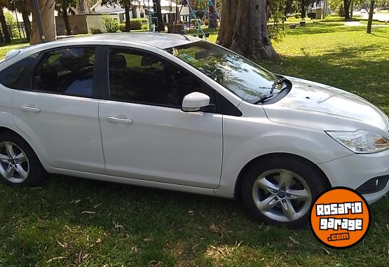 Autos - Ford FOCUS TREND 2012 Nafta 128000Km - En Venta