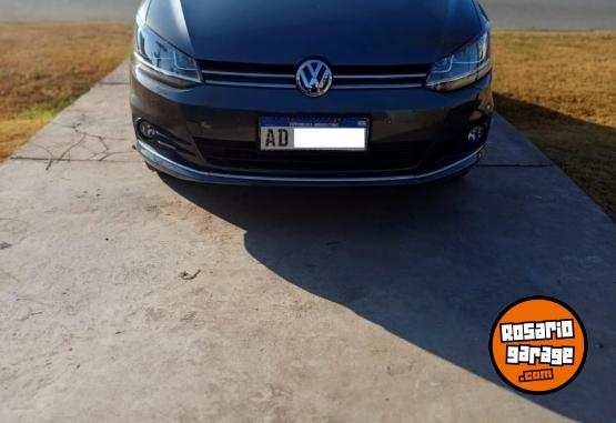 Autos - Volkswagen Suran / Highline 2019 Nafta 43000Km - En Venta