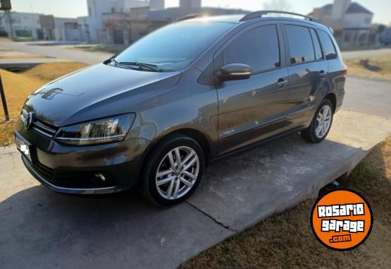 Autos - Volkswagen Suran / Highline 2019 Nafta 43000Km - En Venta