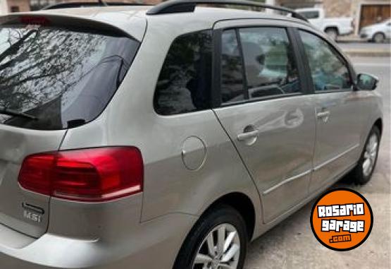 Autos - Volkswagen Suran 2015 Nafta 185000Km - En Venta