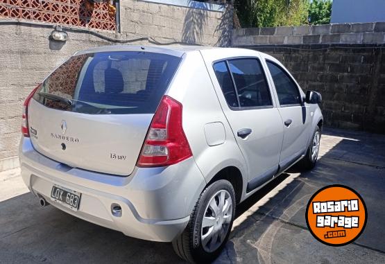 Autos - Renault Sandero 2012 GNC 116000Km - En Venta