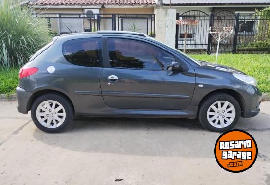 Autos - Peugeot 207 XT Compact 2009 Nafta 175000Km - En Venta