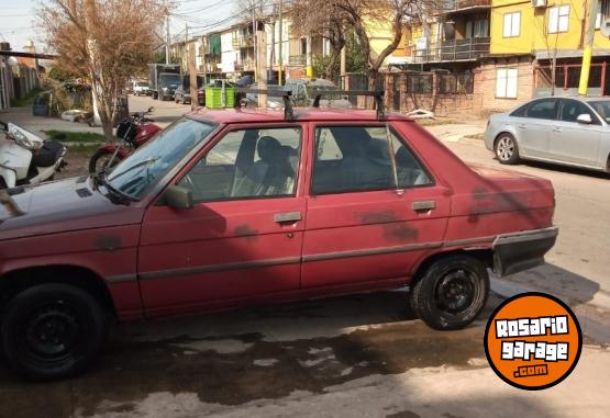 Autos - Renault Renault 9 1995 GNC 400000Km - En Venta