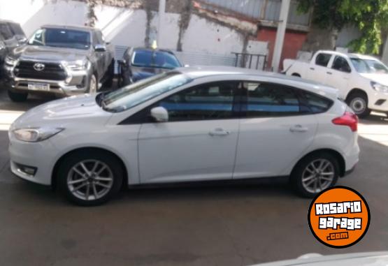 Autos - Ford FOCUS III S 2017 Nafta 229000Km - En Venta