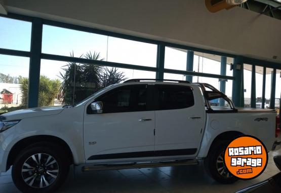 Camionetas - Chevrolet S10 doble cabina LTZ 4x4 2018 Diesel 55000Km - En Venta