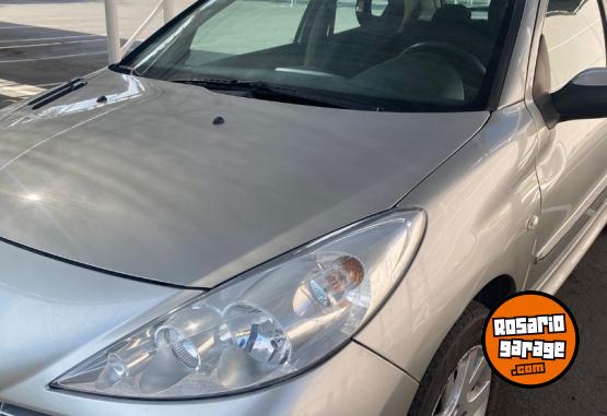 Autos - Peugeot 207 XT feline 2013 Nafta 115600Km - En Venta