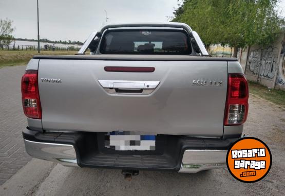 Camionetas - Toyota HILUX 2019 Diesel 87000Km - En Venta