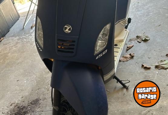 Motos - Zanella Styler Exclusive 150 2018 Nafta 11000Km - En Venta