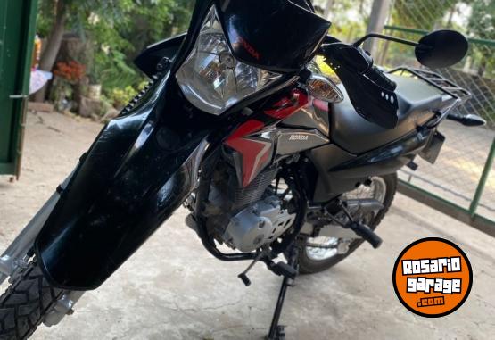 Motos - Honda Xr 2022 Nafta 2135Km - En Venta