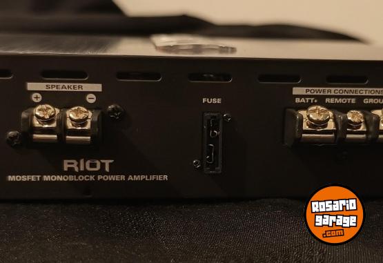 Electrnica - Potencia BOSS Riot 1100W - En Venta