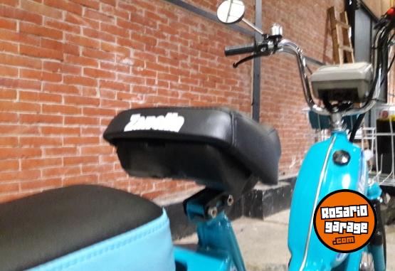 Motos - Zanella V3 50 CC 1986 Nafta 1000Km - En Venta